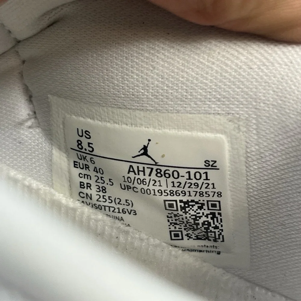 Air Jordan 11 Retro Low Women's 8.5 Pure Violet White Shoes Sneakers AH7860-101